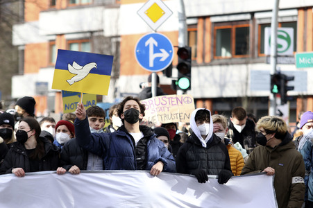 Fridays for Future Demo gegen den Krieg in der Ukraine in Hamburg