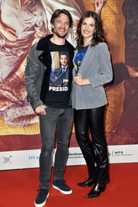 Serienpremiere 'Funeral for a Dog' in Berlin