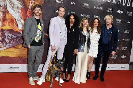 Serienpremiere 'Funeral for a Dog' in Berlin