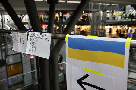 Ankunft ukrainischer Flüchtlinge auf dem Hauptbahnhof Berlin