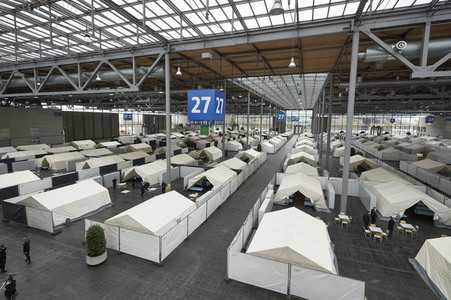 Zeltunterkünfte für ukrainische Flüchtlinge in Hannover