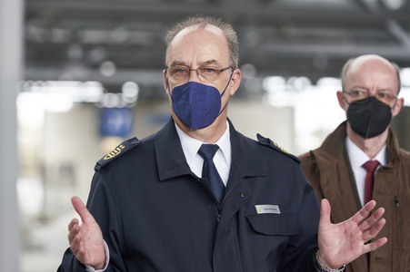 Zeltunterkünfte für ukrainische Flüchtlinge in Hannover