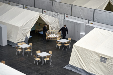 Zeltunterkünfte für ukrainische Flüchtlinge in Hannover