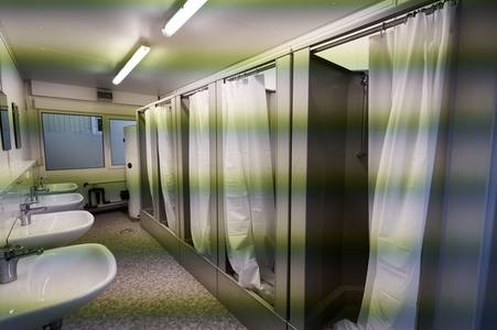 Zeltunterkünfte für ukrainische Flüchtlinge in Hannover