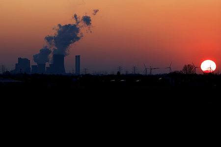 Kohlekraftwerk Niederaußem in Bergheim