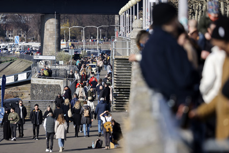 Die Rheinuferpromenade in Düsseldorf.