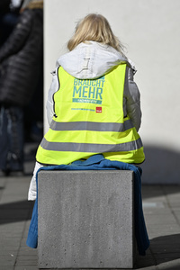 Kita Warnstreik am Weltfrauentag in Nürnberg