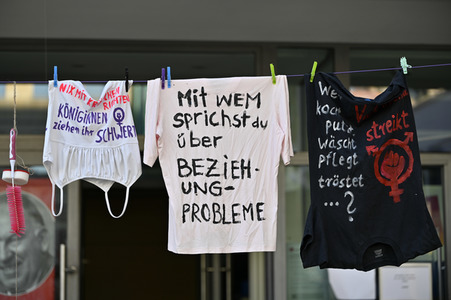Kita Warnstreik am Weltfrauentag in Nürnberg