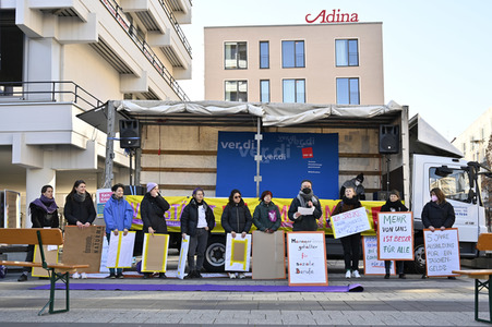Kita Warnstreik am Weltfrauentag in Nürnberg