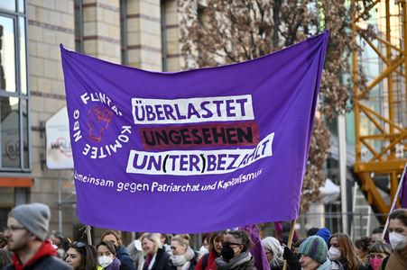 Kita Warnstreik am Weltfrauentag in Nürnberg