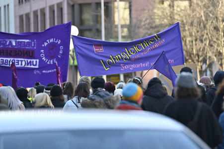 Kita Warnstreik am Weltfrauentag in Nürnberg