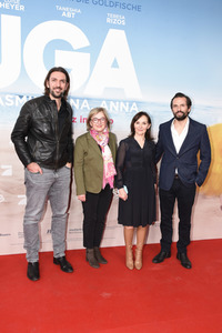 Filmpremiere 'JGA: Jasmin. Gina. Anna.' in München
