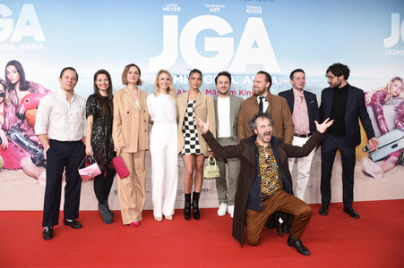 Filmpremiere 'JGA: Jasmin. Gina. Anna.' in München