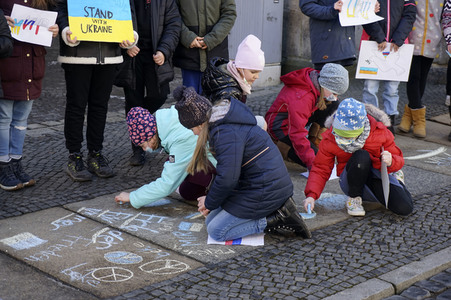 Menschenkette gegen Ukraine-Krieg in Görlitz