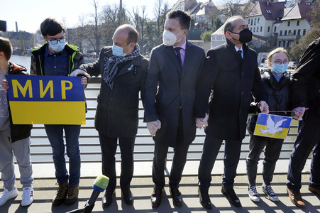 Menschenkette gegen Ukraine-Krieg in Görlitz