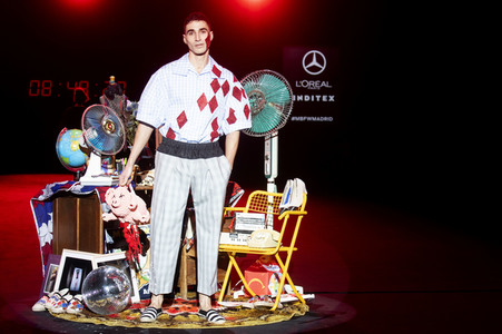 Brian & Beast Fashion Show auf der 75. Mercedes-Benz Fashion Week Madrid