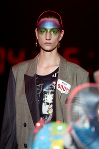Brian & Beast Fashion Show auf der 75. Mercedes-Benz Fashion Week Madrid