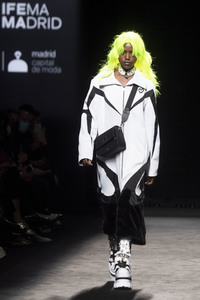 Dominnico Fashion Show auf der 75. Mercedes-Benz Fashion Week Madrid