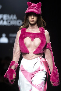 Dominnico Fashion Show auf der 75. Mercedes-Benz Fashion Week Madrid