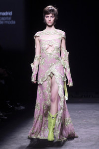 Dominnico Fashion Show auf der 75. Mercedes-Benz Fashion Week Madrid