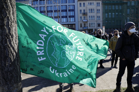 Demonstration gegen den Krieg in der Ukraine und für Klimagerechtigkeit in Berlin