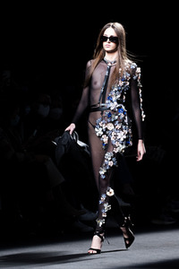 Claro Couture Fashion Show auf der 75. Mercedes-Benz Fashion Week Madrid