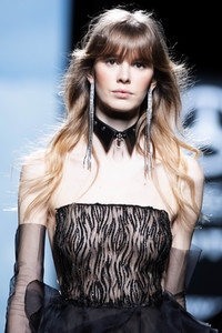 Claro Couture Fashion Show auf der 75. Mercedes-Benz Fashion Week Madrid