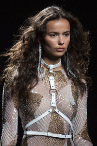 Claro Couture Fashion Show auf der 75. Mercedes-Benz Fashion Week Madrid