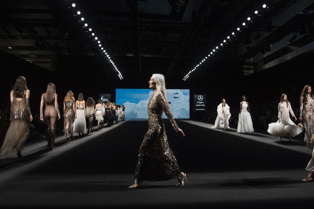 Claro Couture Fashion Show auf der 75. Mercedes-Benz Fashion Week Madrid