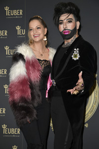 Präsentation der neuen Mode-Kollektion 'Teuber by Harald Glööckler' in Berlin
