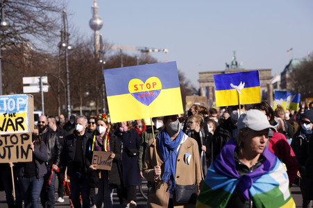 Großdemonstration gegen den Krieg in der Ukraine in Berlin