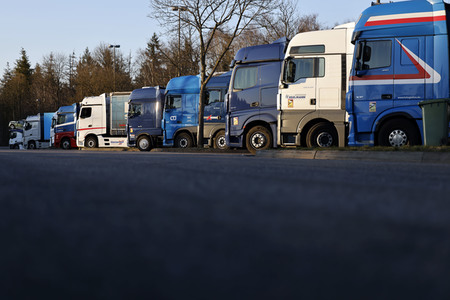 Symbolfoto LKW-Branche