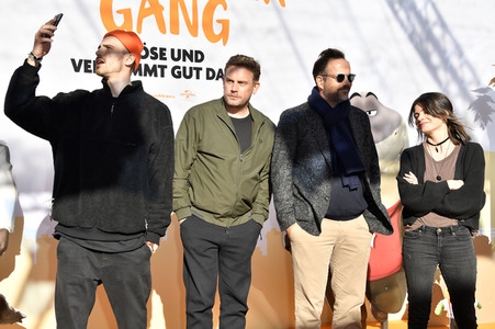 Filmpremiere 'Die Gangster Gang' in Berlin