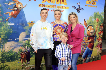 Filmpremiere 'Die Häschenschule - Der große Eierklau' in Hamburg