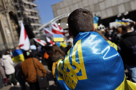 Demo gegen den Krieg in der Ukraine in Köln