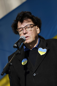 Demo gegen den Krieg in der Ukraine in Köln