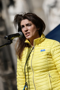 Demo gegen den Krieg in der Ukraine in Köln