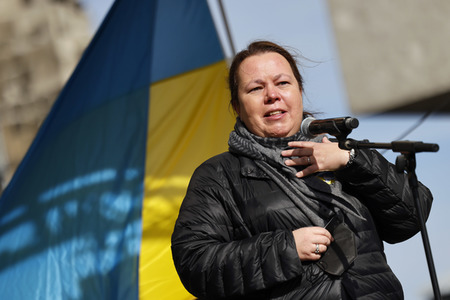 Demo gegen den Krieg in der Ukraine in Köln