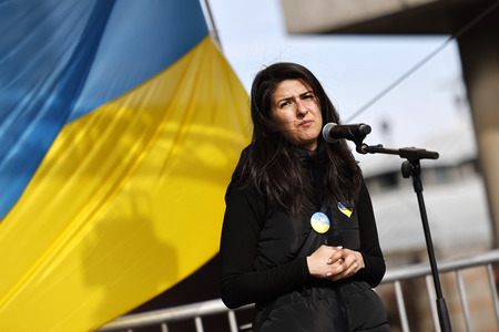 Demo gegen den Krieg in der Ukraine in Köln