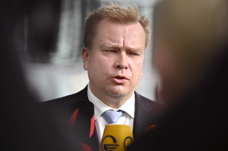 Pressestatement von Antti Kaikkonen im NATO Hauptquartier in Brüssel