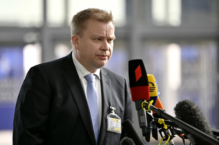 Pressestatement von Antti Kaikkonen im NATO Hauptquartier in Brüssel