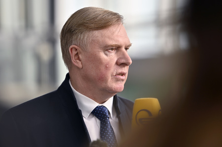 Pressestatement von Kalle Laanet im NATO Hauptquartier in Brüssel