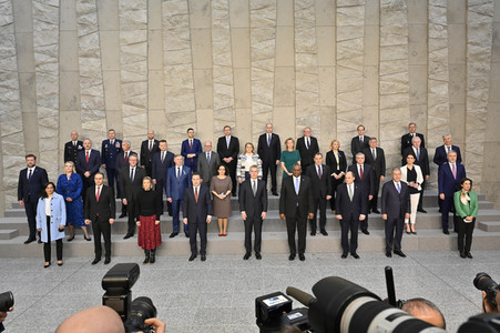 Fototermin mit den NATO-Verteidigungsministern in Brüssel