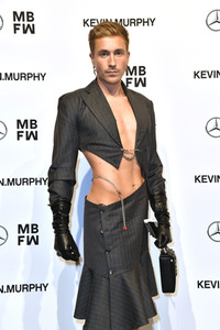 Esther Perbandt Fashion Show auf der Berlin Fashion Week Autumn/Winter 2022