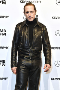 Esther Perbandt Fashion Show auf der Berlin Fashion Week Autumn/Winter 2022