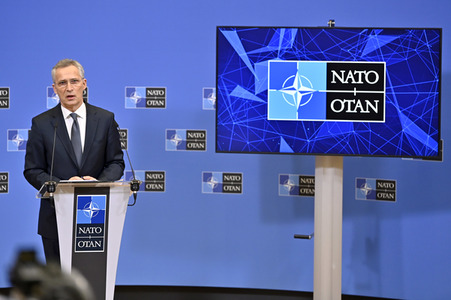 Pressekonferenz mit Jens Stoltenberg im NATO Hauptquartier in Brüssel
