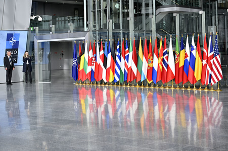 Außerordentliches Treffen der NATO-Verteidigungsminister in Brüssel