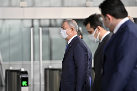 Außerordentliches Treffen der NATO-Verteidigungsminister in Brüssel