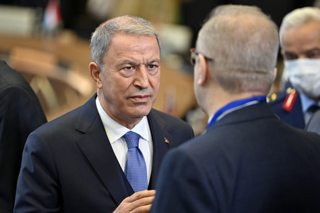 Außerordentliches Treffen der NATO-Verteidigungsminister in Brüssel