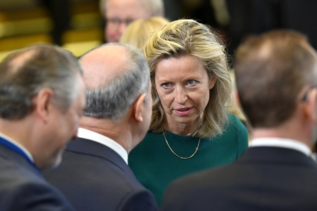Außerordentliches Treffen der NATO-Verteidigungsminister in Brüssel